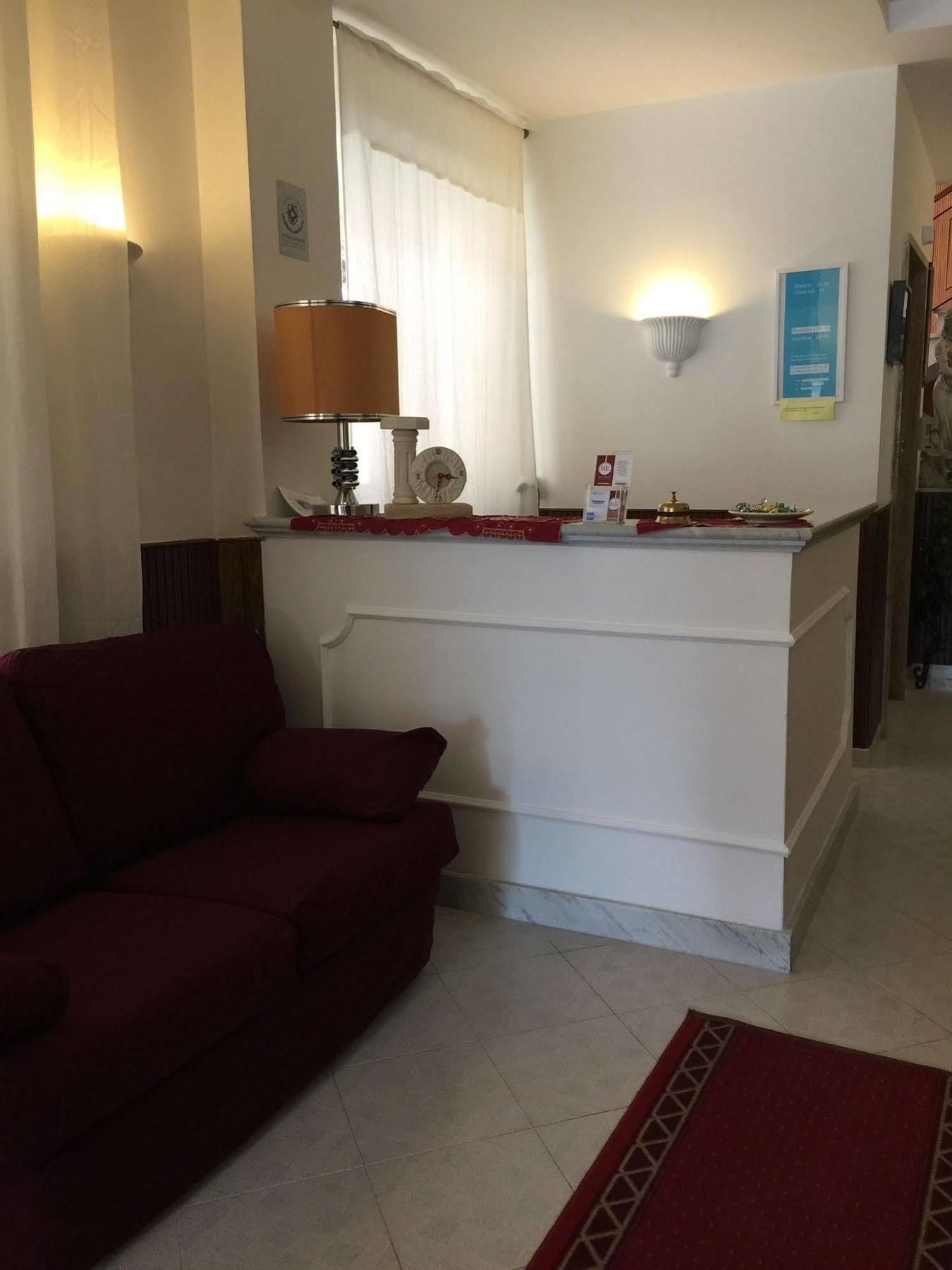 Hotel Eliseo ฟีอุจจี ภายนอก รูปภาพ