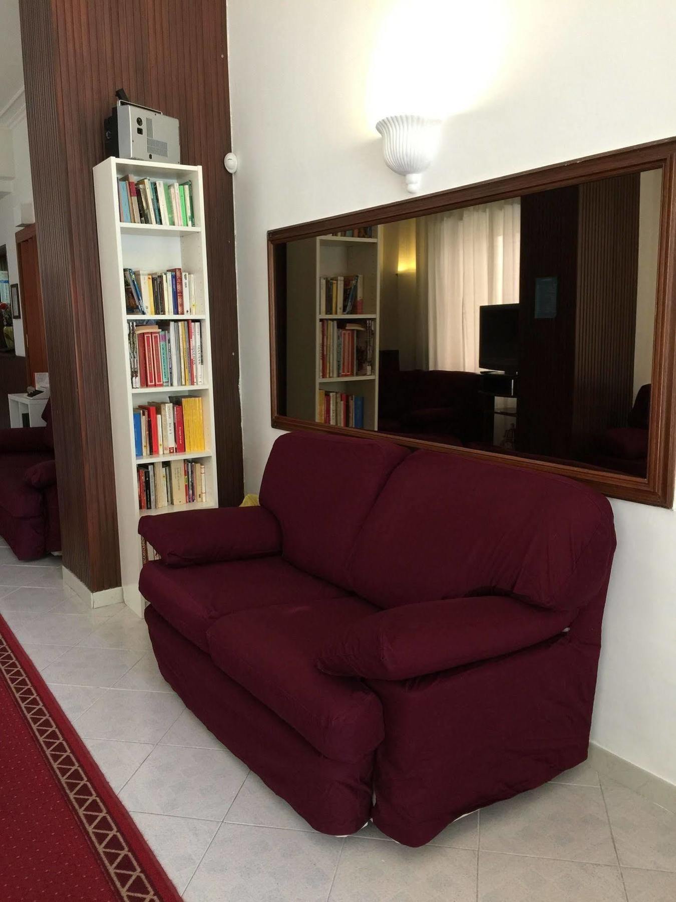Hotel Eliseo ฟีอุจจี ภายนอก รูปภาพ